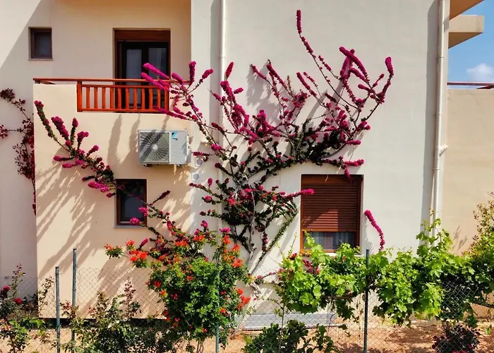 Dina Apartments
